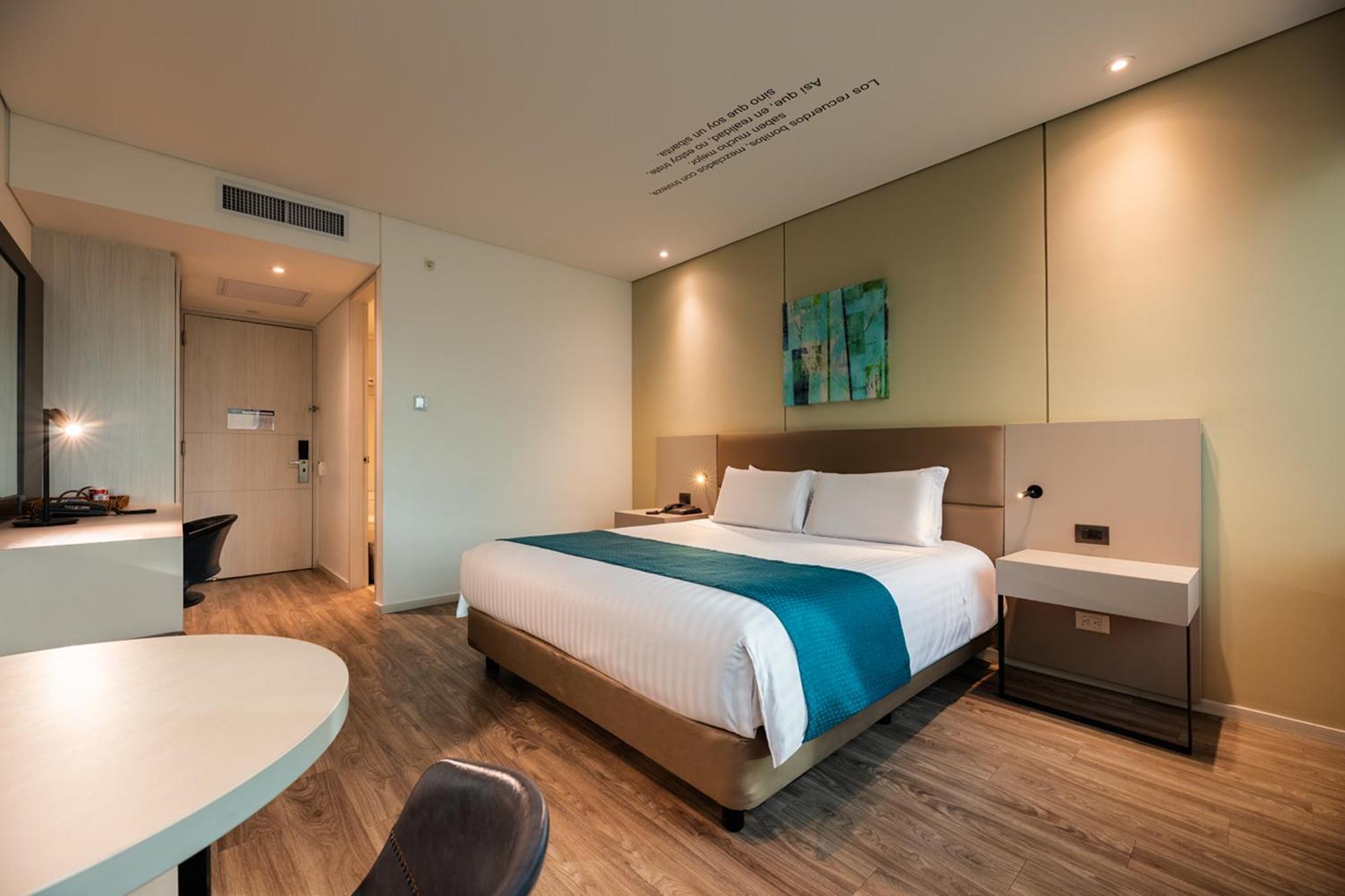מדיין Hotel Estelar Square מראה חיצוני תמונה