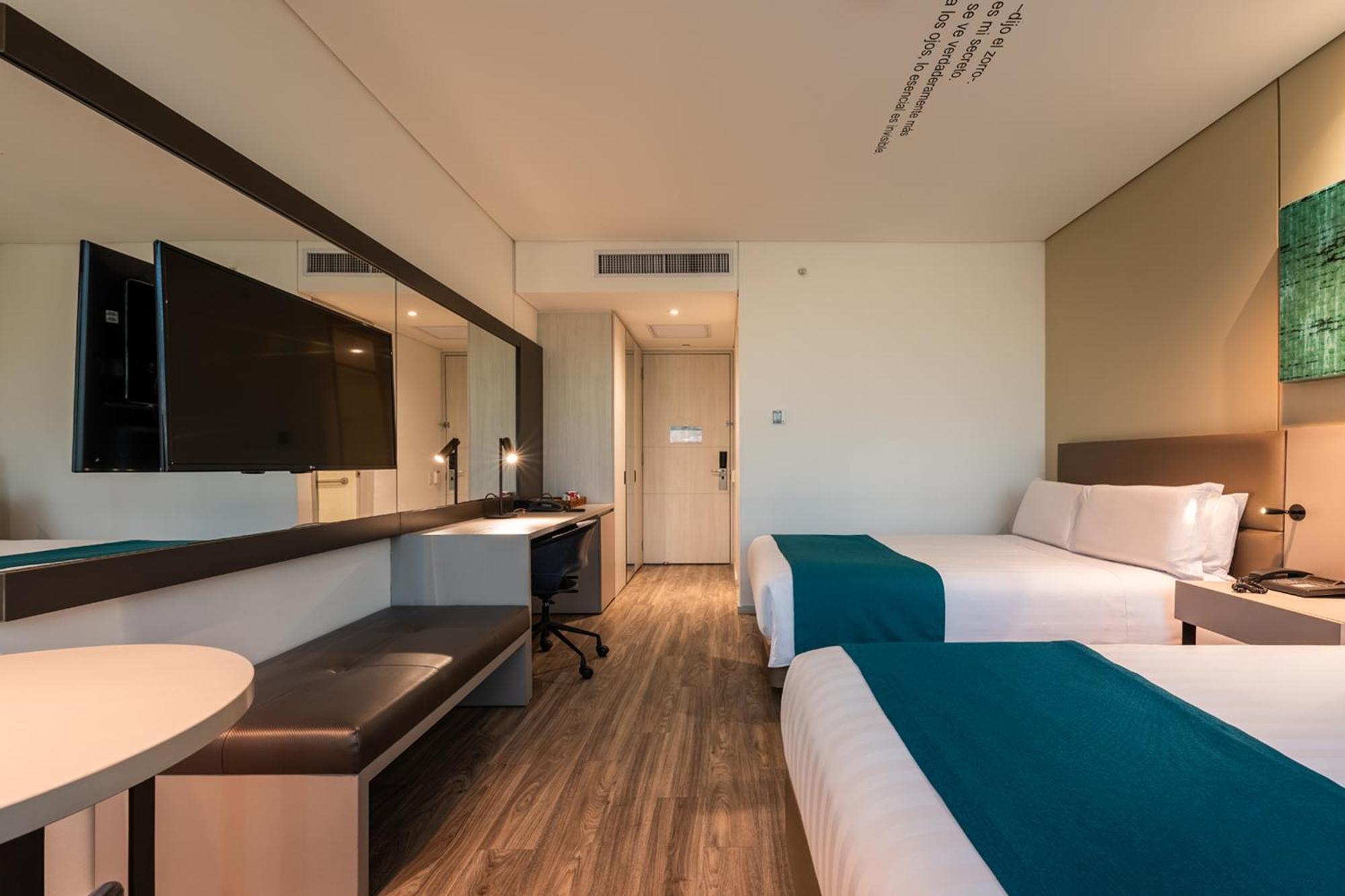 מדיין Hotel Estelar Square מראה חיצוני תמונה